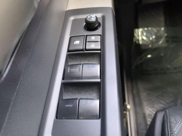 Photo of 2025 Ice Cap Toyota Tundra