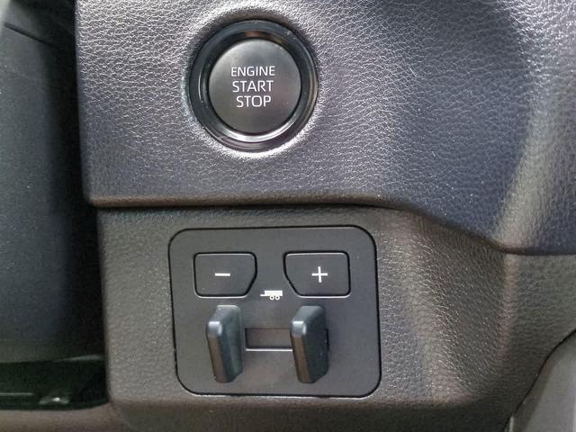 Photo of 2025 Ice Cap Toyota Tundra