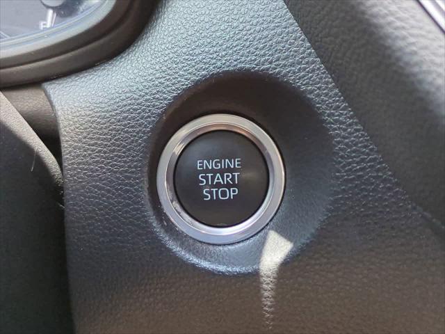 Photo of 2023 Wind Chill Pearl Toyota Corolla Cross