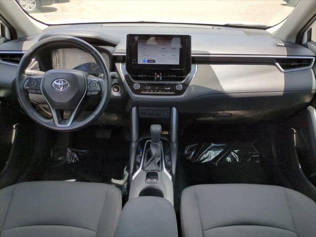 Photo of 2023 Wind Chill Pearl Toyota Corolla Cross