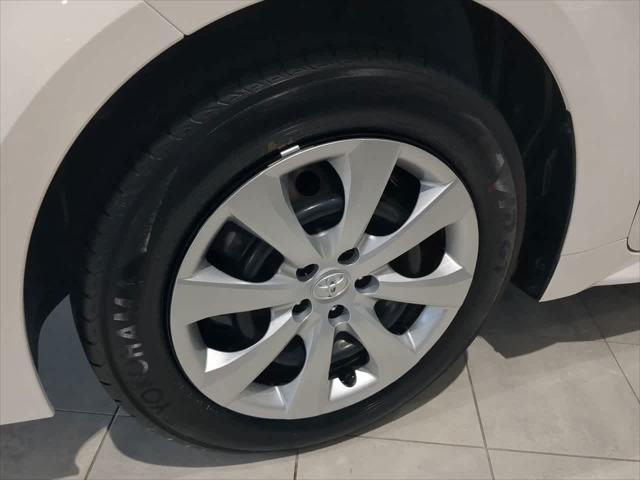 Photo of 2025 Wind Chill Pearl Toyota Corolla Hybrid