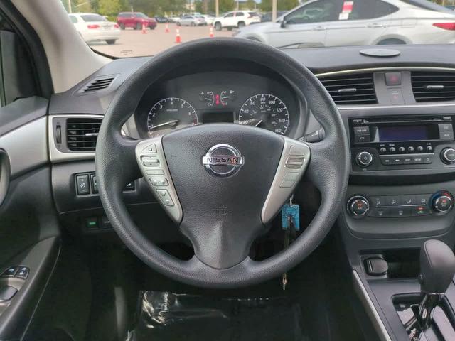Photo of 2017 Super Black Nissan Sentra
