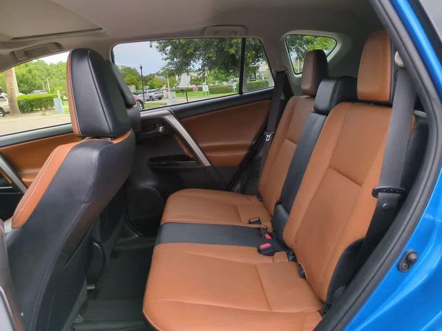 Photo of 2018 Electric Storm Blue Toyota RAV4