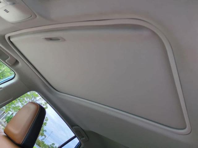 Photo of 2018 Electric Storm Blue Toyota RAV4