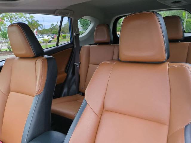 Photo of 2018 Electric Storm Blue Toyota RAV4