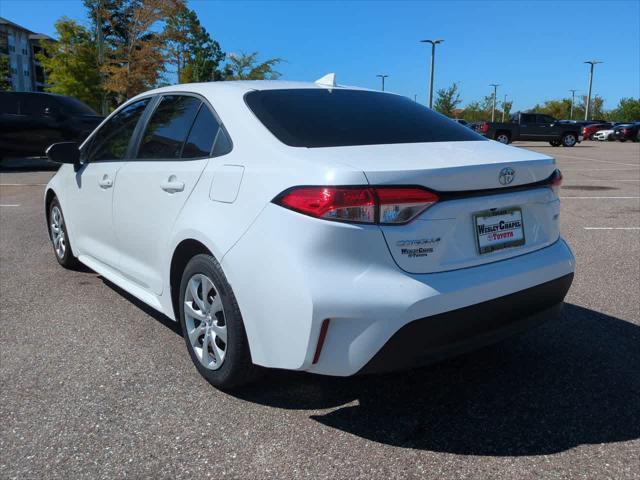 Photo of 2023 Ice Cap Toyota Corolla
