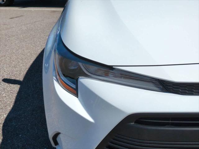 Photo of 2023 Ice Cap Toyota Corolla