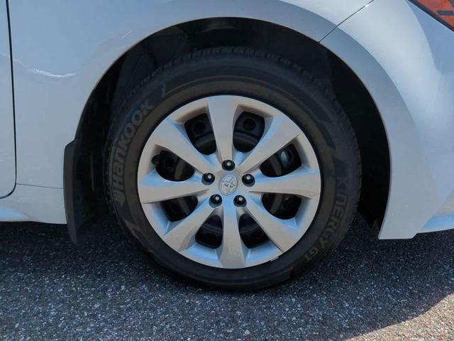 Photo of 2025 Ice Cap Toyota Corolla