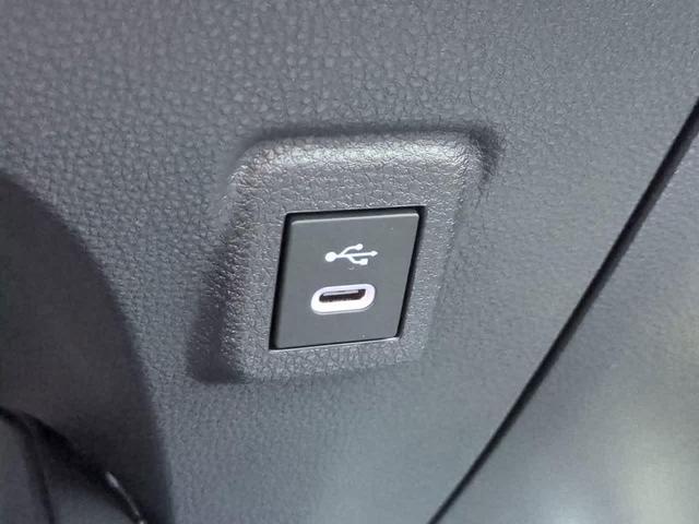 Photo of 2025 Ice Cap Toyota Corolla