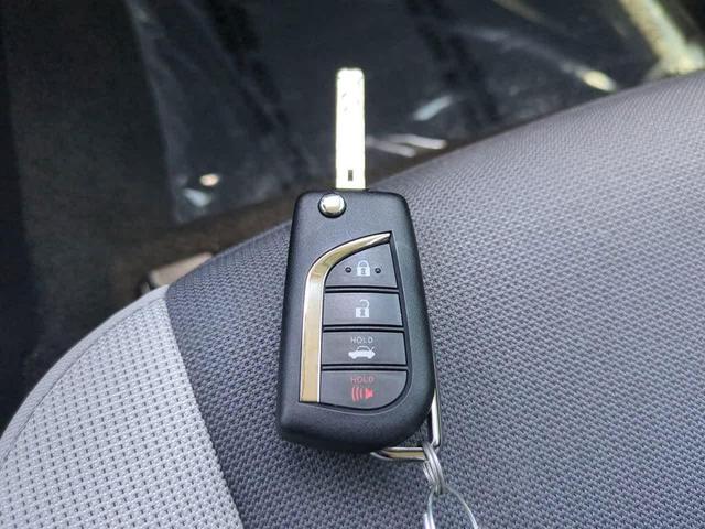 Photo of 2025 Ice Cap Toyota Corolla