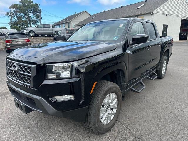 Photo of 2023 Super Black Nissan Frontier