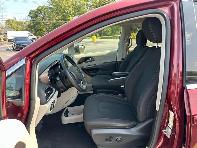 Photo of 2023 Velvet Red Pearlcoat Chrysler Voyager