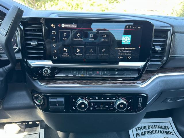 Photo of 2023 Onyx Black GMC Sierra 1500