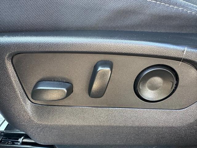 Photo of 2023 Onyx Black GMC Sierra 1500