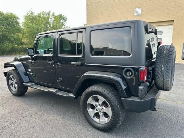 Photo of 2017 Black Clearcoat Jeep Wrangler Unlimited