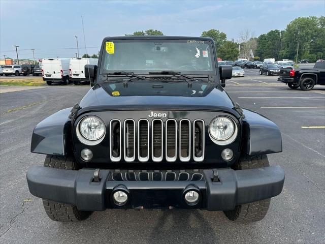 Photo of 2017 Black Clearcoat Jeep Wrangler Unlimited
