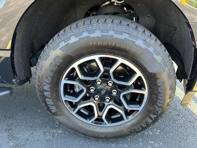 Photo of 2023 Agate Black Metallic Ford F-150