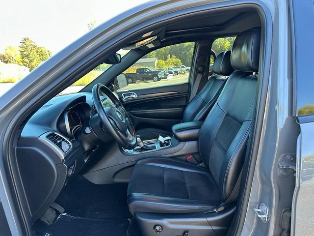 Photo of 2020 Sting-Gray Clearcoat Jeep Grand Cherokee