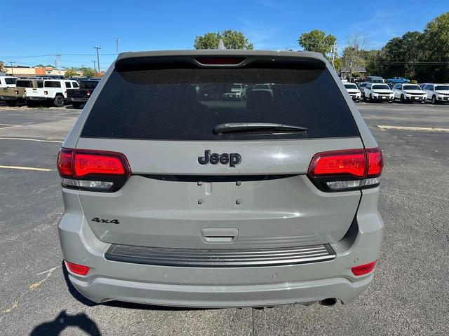 Photo of 2020 Sting-Gray Clearcoat Jeep Grand Cherokee