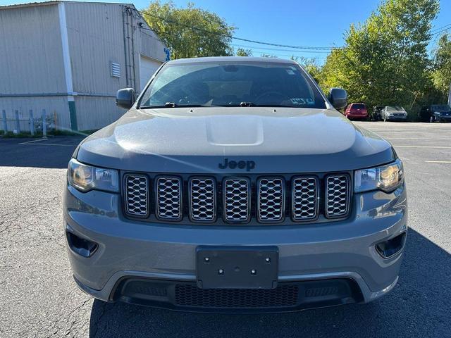 Photo of 2020 Sting-Gray Clearcoat Jeep Grand Cherokee