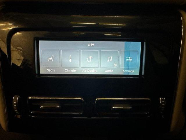 Photo of 2021 Pristine White Lincoln Aviator