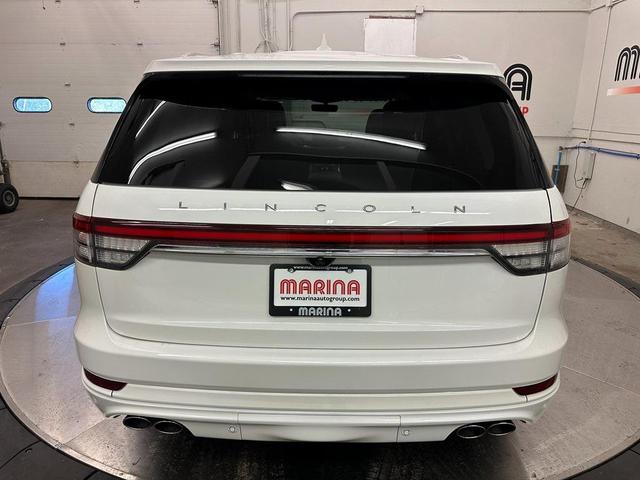 Photo of 2021 Pristine White Lincoln Aviator