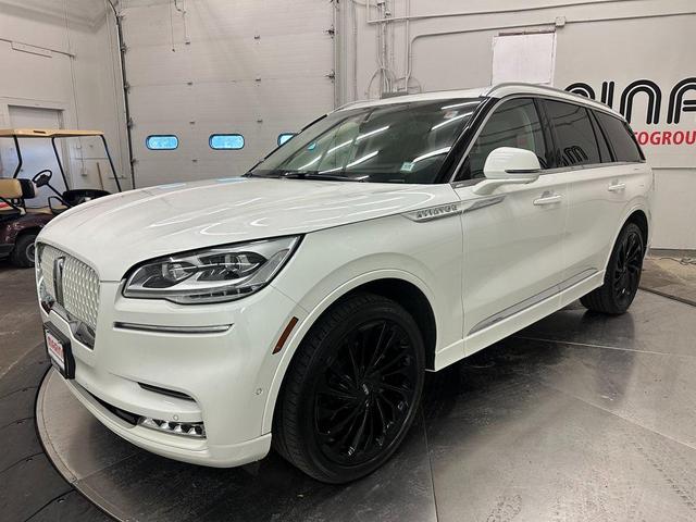 Photo of 2021 Pristine White Lincoln Aviator