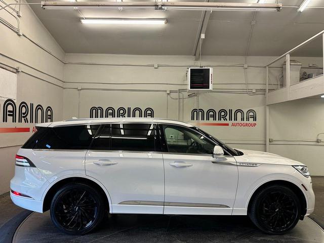 Photo of 2021 Pristine White Lincoln Aviator