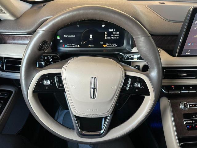 Photo of 2021 Pristine White Lincoln Aviator