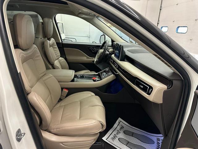 Photo of 2021 Pristine White Lincoln Aviator