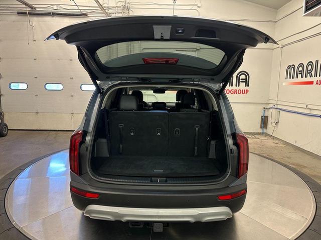 Photo of 2022 Wolf Gray Kia Telluride