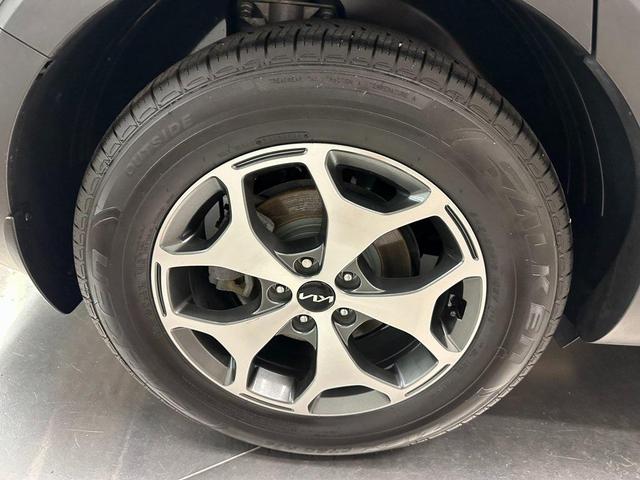 Photo of 2022 Wolf Gray Kia Telluride