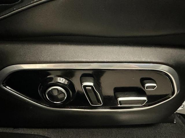 Photo of 2021 Baltic Gray Metallic Clearcoat Jeep Grand Cherokee L
