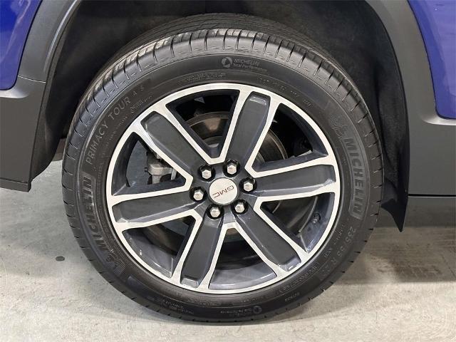 Photo of 2023 Ultra Blue Metallic GMC Acadia