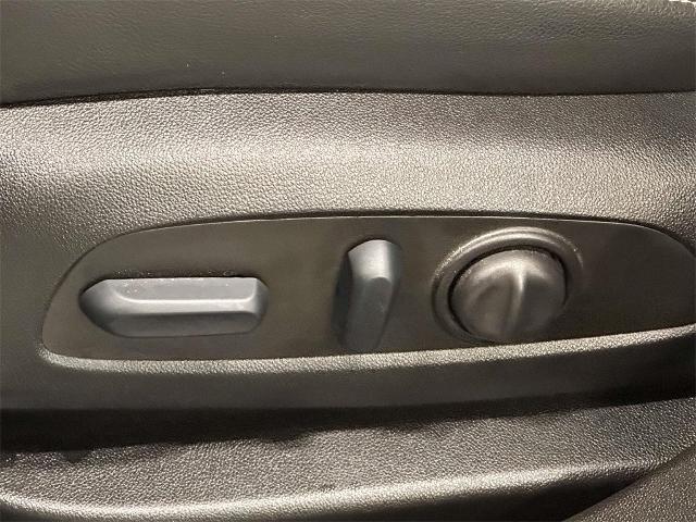 Photo of 2023 Ultra Blue Metallic GMC Acadia