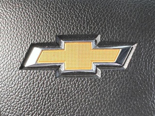 Photo of 2022 Shadow Gray Metallic Chevrolet Trax