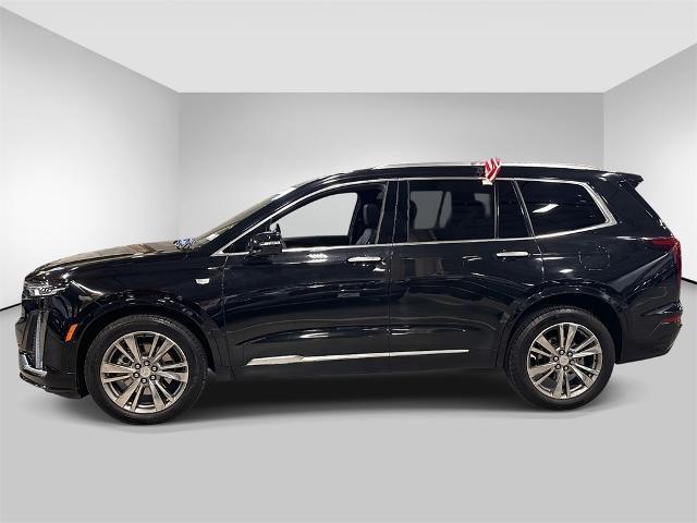 Photo of 2022 Stellar Black Metallic Cadillac XT6