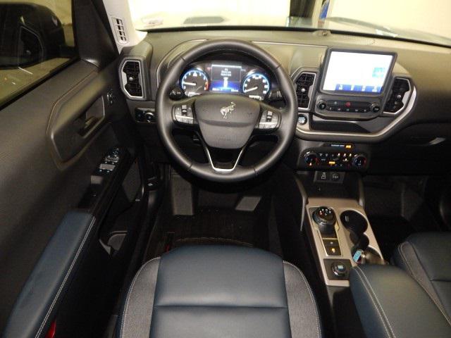 Photo of 2024 Azure Gray Metallic Tri-Coat Ford Bronco Sport