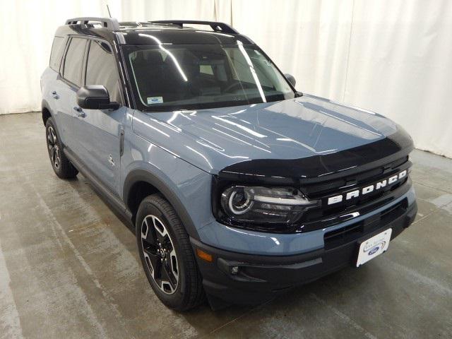 Photo of 2024 Azure Gray Metallic Tri-Coat Ford Bronco Sport