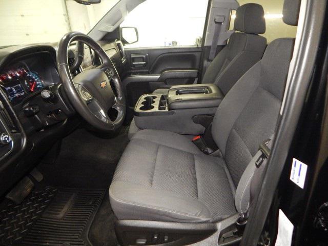 Photo of 2017 Black Chevrolet Silverado 1500