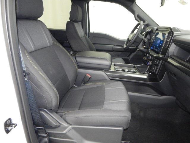 Photo of 2025 Oxford White Ford F-150