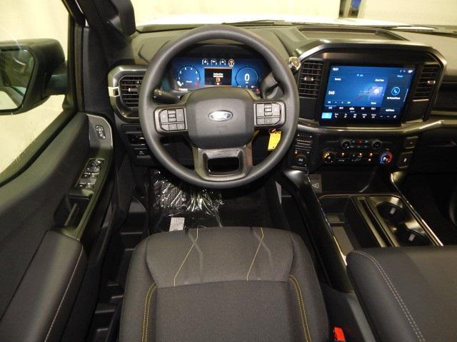 Photo of 2025 Oxford White Ford F-150
