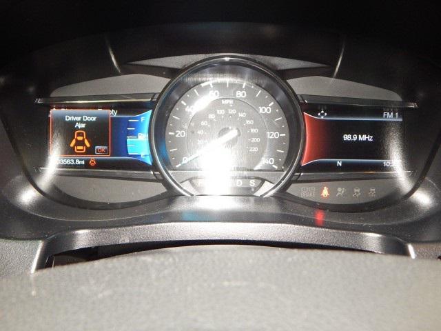 Photo of 2017 Oxford White Ford Explorer