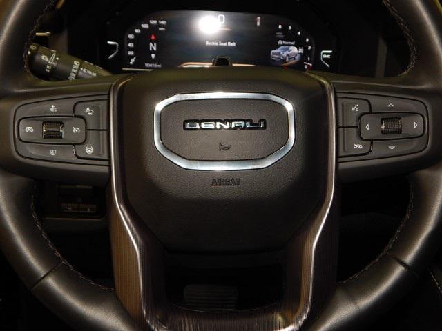 Photo of 2023 Onyx Black GMC Yukon
