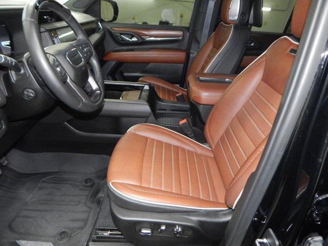 Photo of 2023 Onyx Black GMC Yukon