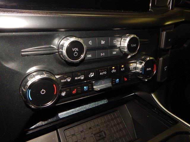 Photo of 2024 Oxford White Ford F-150