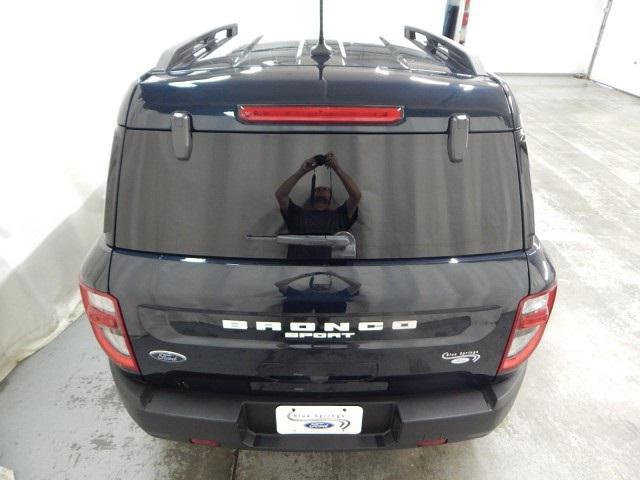 Photo of 2023 Alto Blue Metallic Tinted Clearcoat Ford Bronco Sport