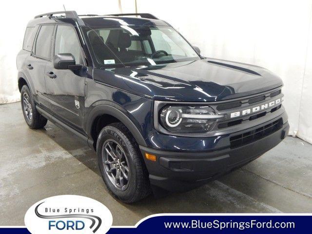 Photo of 2023 Alto Blue Metallic Tinted Clearcoat Ford Bronco Sport