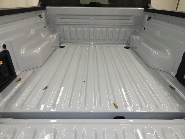 Photo of 2025 Space White Metallic Ford Maverick