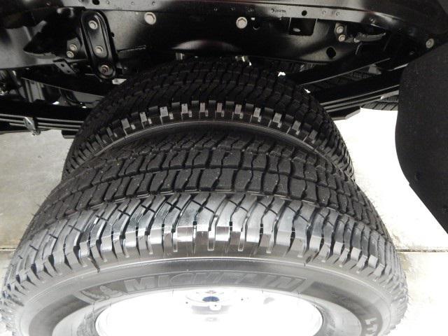 Photo of 2025 Agate Black Metallic Ford F-350